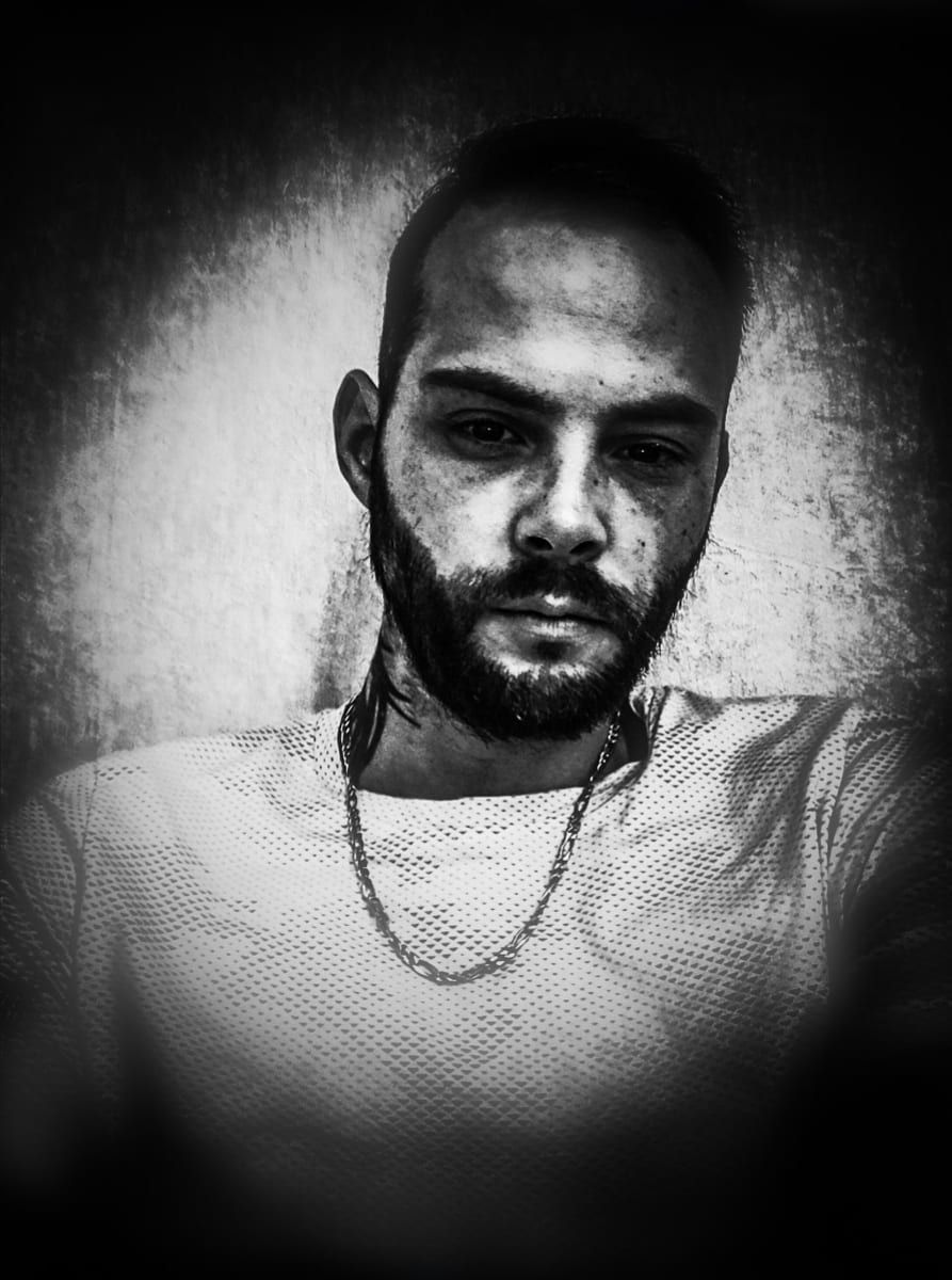 Profil von Binyamine
