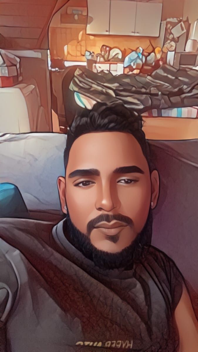 Profil von Amer